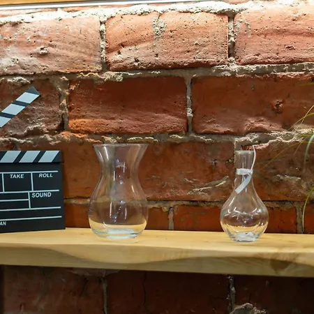 아파트 Moviecity Piotrkowska 92 우치