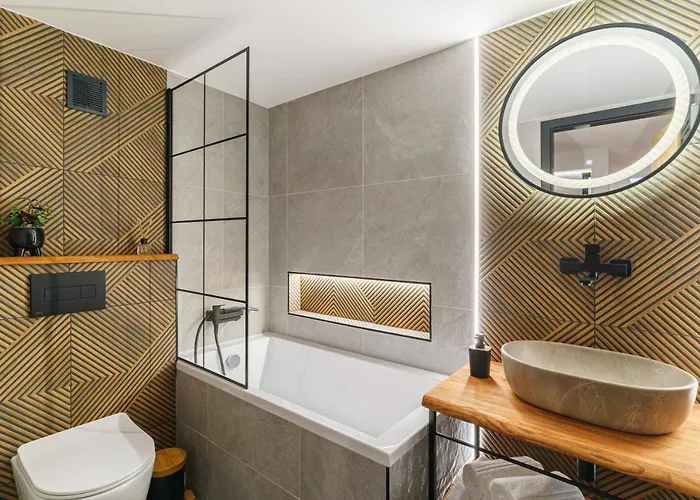 Moviecity Piotrkowska 92 شقة وودج