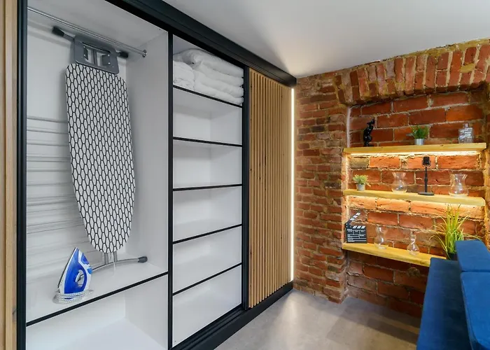 Moviecity Piotrkowska 92 شقة وودج