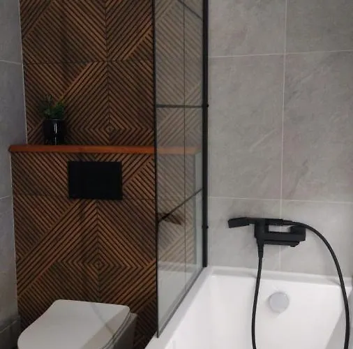 Moviecity Piotrkowska 92 * وودج